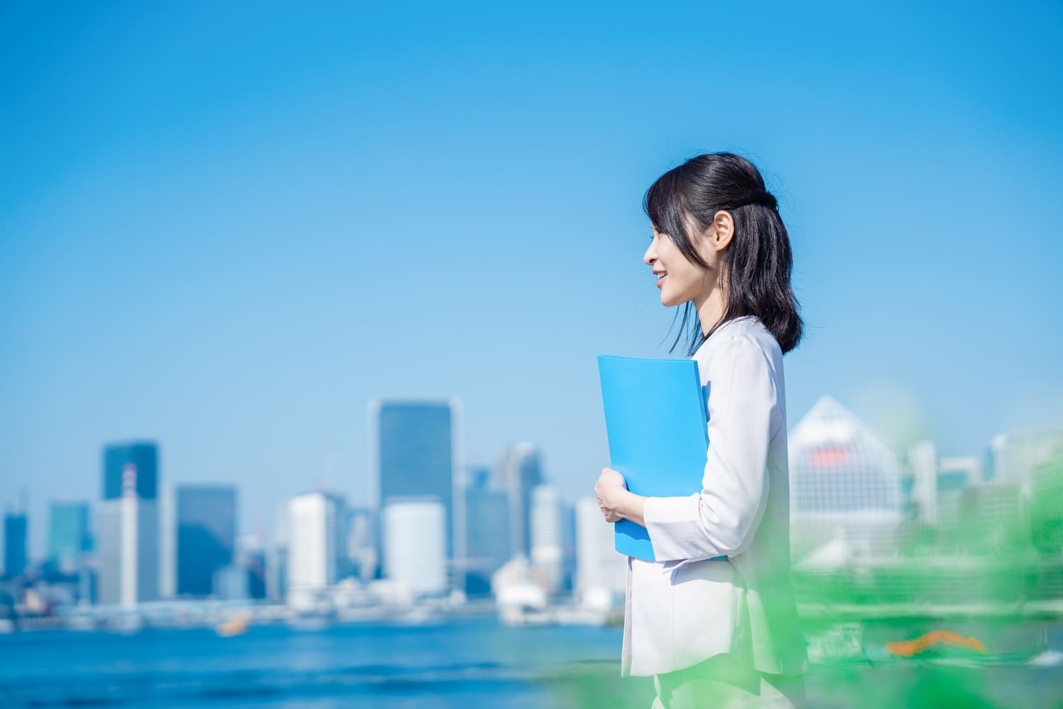 職務の満足と不満足は一軸ではない？